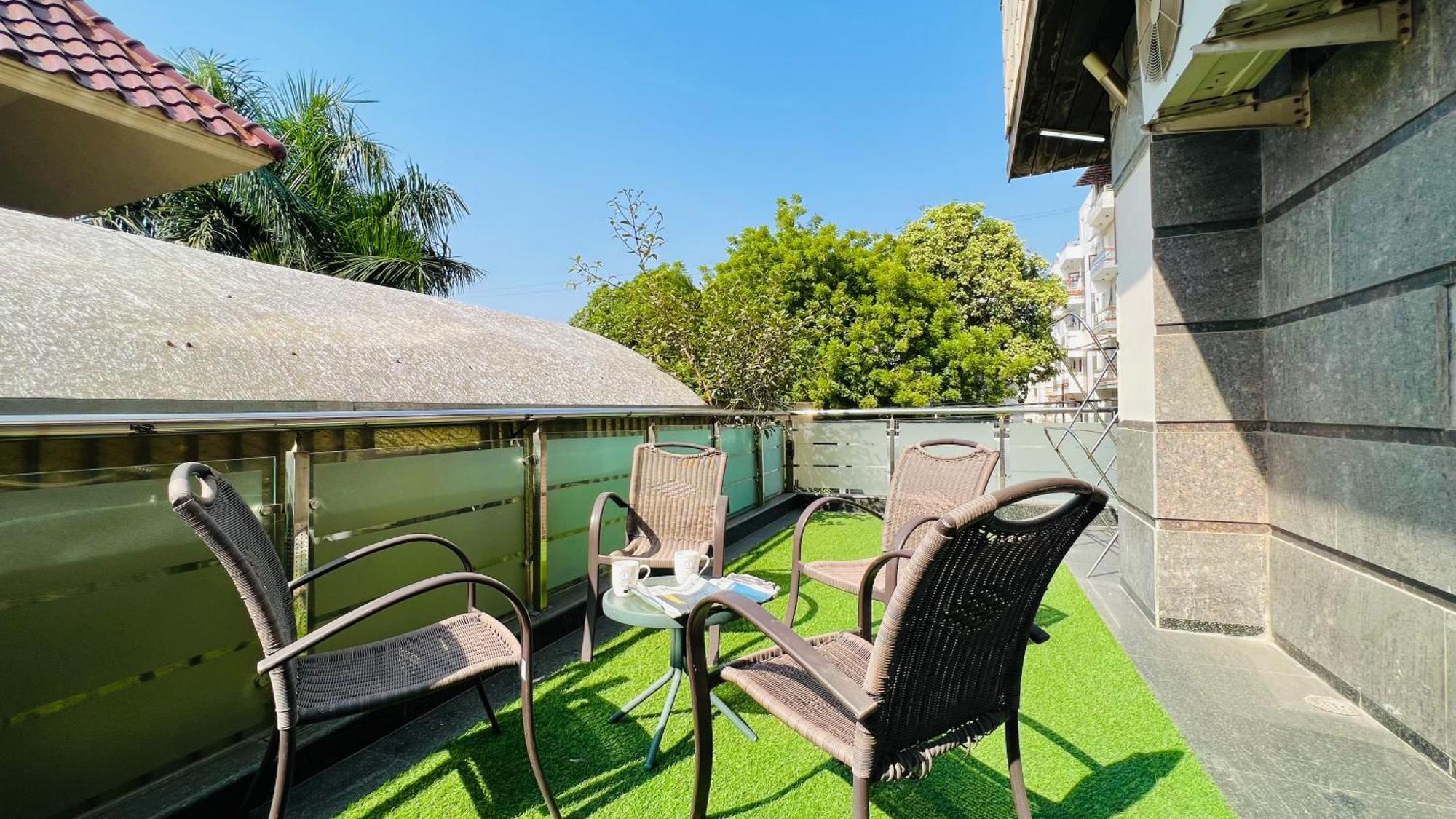 Olive Service Apartments - Green Park Nuova Delhi Esterno foto